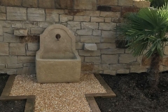 Brunnen mit Rückplatte – STARKE BRUNNEN